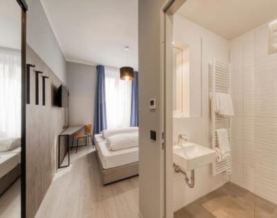 Smart Stay Hotel Station